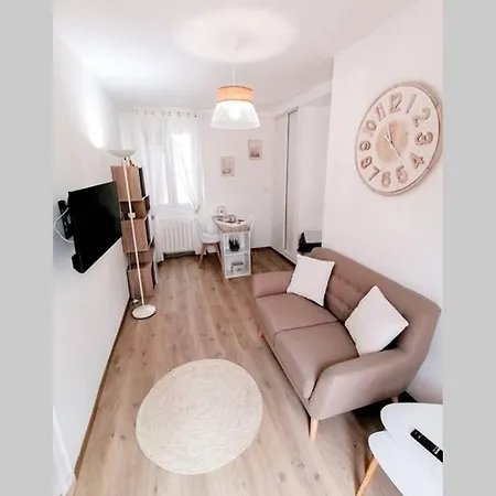 Ferienwohnung Le Cocoon / Proche Gare / Netflix Sens Exterior foto