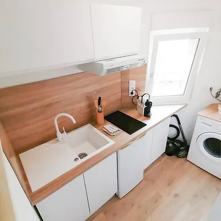 Ferienwohnung Le Cocoon / Proche Gare / Netflix Sens Exterior foto